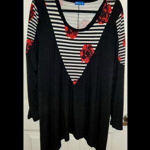 Aster by Firmiana Black White Stripe Asymmetrical Long Sleeve Tunic